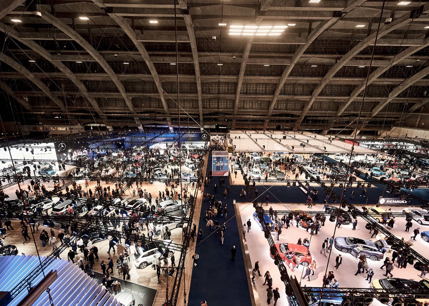 Salon de l'auto stands intérieur